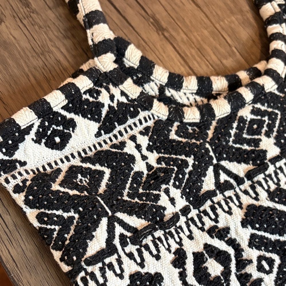 Black & White Patterned Tote Bag - Womens - Picture 2 of 6